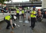 Truk Tronton Tabrak Mobil dan Dua Motor, Satu Orang Tewas Ditempat