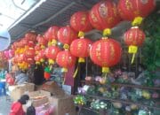 Angpao dan Lampion Mulai Diburu