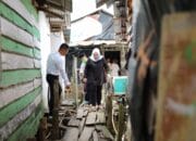 Monica Turun Langsung Distribusikan Paket Sembako Keempat Kecamatan