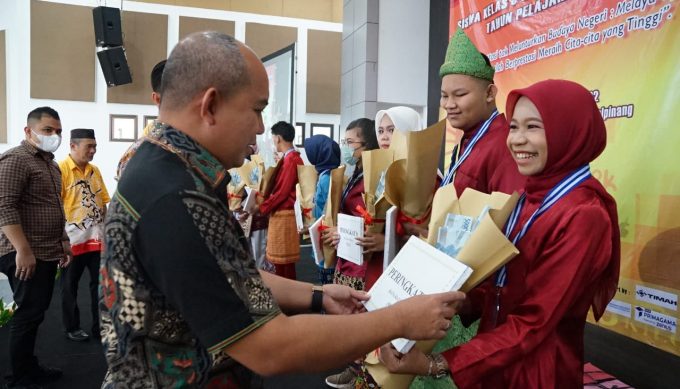 Tiga Siswa SMP N 2 Pangkalpinang Lulus Taruna Nusantara, Molen: Prestasinya Semakin Moncer