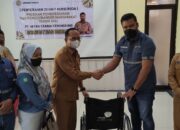 Bukan CSR, PT MSK Bari 20 Kursi Roda ke Pemkab Bangka Tengah