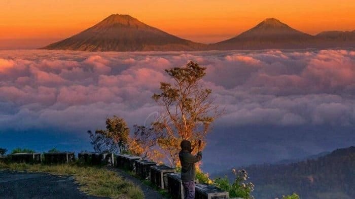 Indahnya Gunung Telomoyo, Destinasi Wisata Alam Paling Hits Di Jawa ...