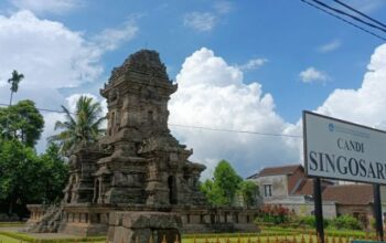 Candi Singosari, Destinasi Candi Bersejarah Dikelilingi Taman Cantik di Malang