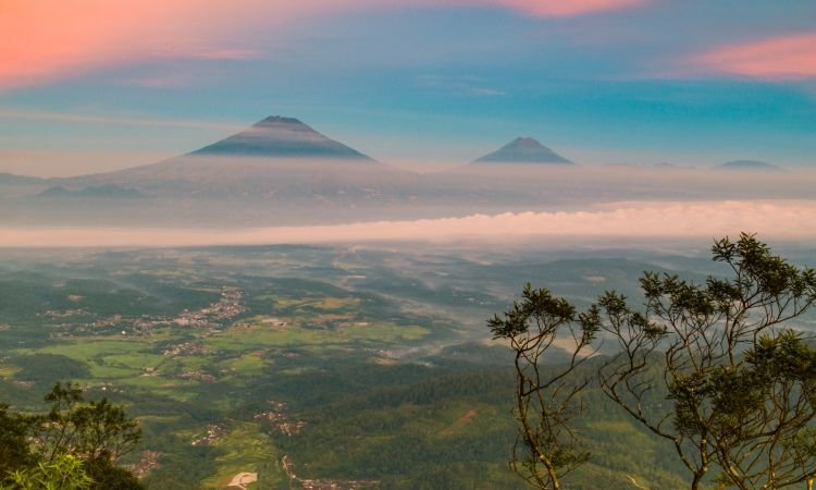 gunung telomoyo