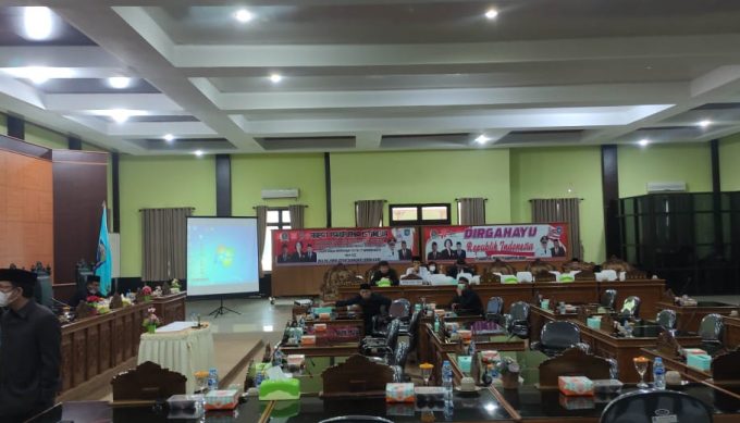 Telat Dua Jam, Anggota Dewan Sempat Pertanyakan Kelangsungan Paripurna DPRD Bangka Tengah