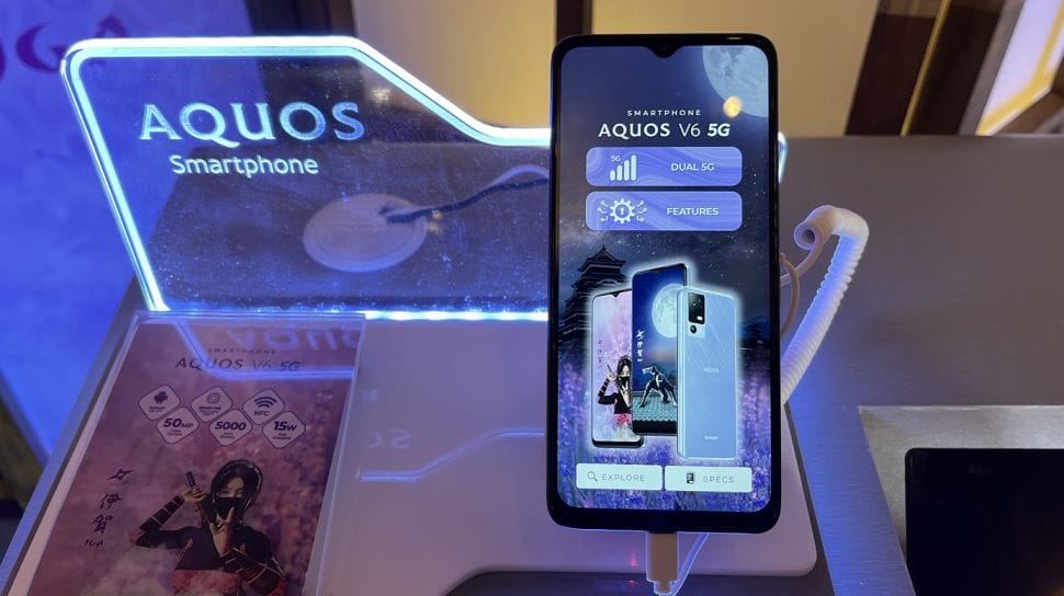aquos v6