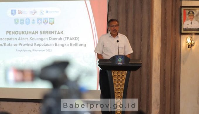 Kukuhkan TPAKD Serentak, Pj Gubernur: Membuka Akses Perbankan Bagi Masyarakat