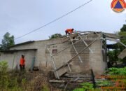 Delapan Rumah di Dua Desa Hancur Disapu Puting Beliung