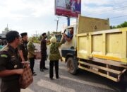 Kejari dan IAD Bangka Tengah Bagikan 300 Takjil