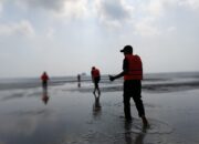 Dua Orang Hilang di Laut Bedukang Ditemukan, Kondisinya Bikin Sedih