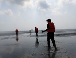 Dua Orang Hilang di Laut Bedukang Ditemukan, Kondisinya Bikin Sedih