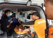 Aris Selamat Setelah Berenang Semalaman ke KIP Synergy Tin di Pantai Rambak