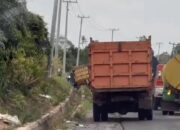 Truk vs Avanza di Penyak, Penumpang dan Pengemudi Dilarikan ke Rumah Sakit