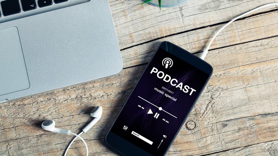 aplikasi podcast