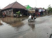 Warga dan Pengendara Keluhkan Genang Air di Jalan Tengku Umar Toboali