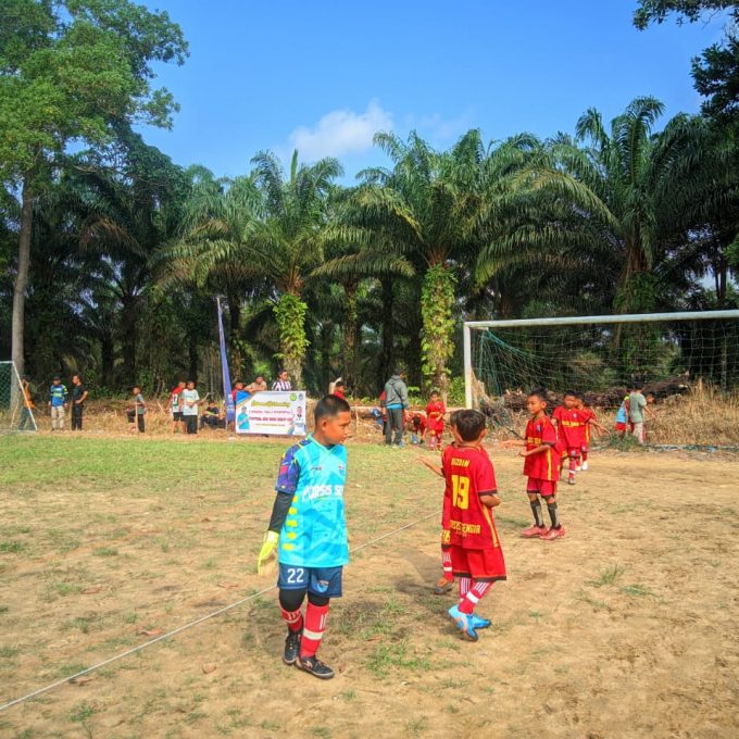 Liburan Sekolah, Caleg Asal Air Gegas Gelar Turnamen Sepakbola se-Bangka