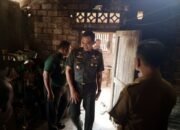 TNI AD Bangun RLH , Danrem 045 Gaya Tinjau Langsung Rumah Warga