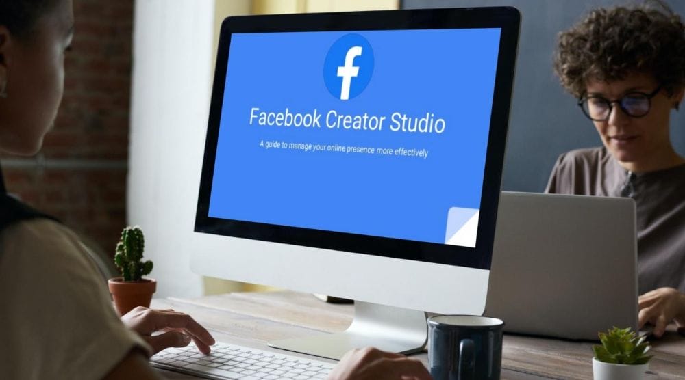 Postingan Facebook