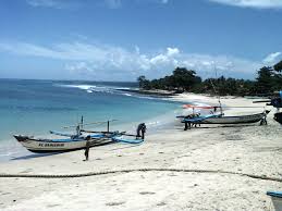 Menikmati Sensasi Seafood Segar dan Sunset Indah di Pantai Jayanti Cianjur