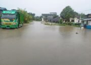 Curah Hujan Tinggi Bukan Banjir Penghargaan, Aparatur Kelurahan Srimenanti Siap Siaga