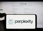 Inovasi Perplexity AI di WhatsApp, Chatbot Cerdas!