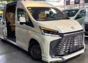Review Toyota Hiace Premio Luxury 2025, Kendaraan Super Premium untuk Keluarga