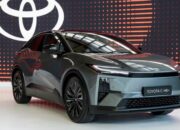 Toyota C-HR+