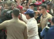 Prabowo Naik Maung Hadir di Peringatan Hari Buruh di Monas Jakarta Pusat