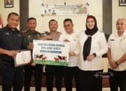 PT Timah Saluran 30 Sapi untuk Masyarakat Bangka Selatan