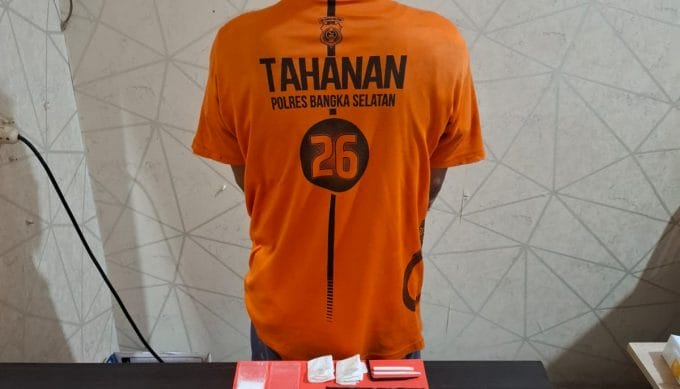 Piyi Ditangkap di Kebun Sawit