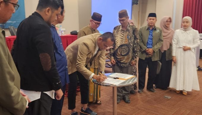 Pesantren dan Ulama Ujung Tombak Ekosistem Ekonomi Syariah