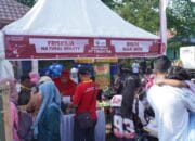 Mak Mok Senang Jadi Bagian Bazar UMKM di Manggar