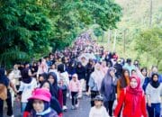 Lapangan Sepakbola Komplek PT Timah Mentok Dipadati Masyarakat