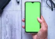 Ketahui Penyebab dan 3 Cara Mengatasi Muncul Kotak Hijau di Layar HP